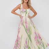 Sukienka Midi Bez Rękawów z Satyny z Kwadratowym Dekoltem i Eleganckimi Faldami