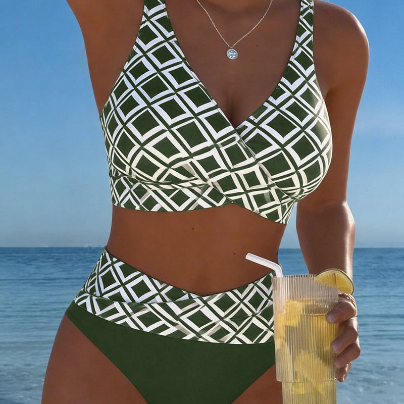 Sara - Bikini z Dwiema Częściami z Biustonoszem w Wycięciu i Wzorem Diamentowym