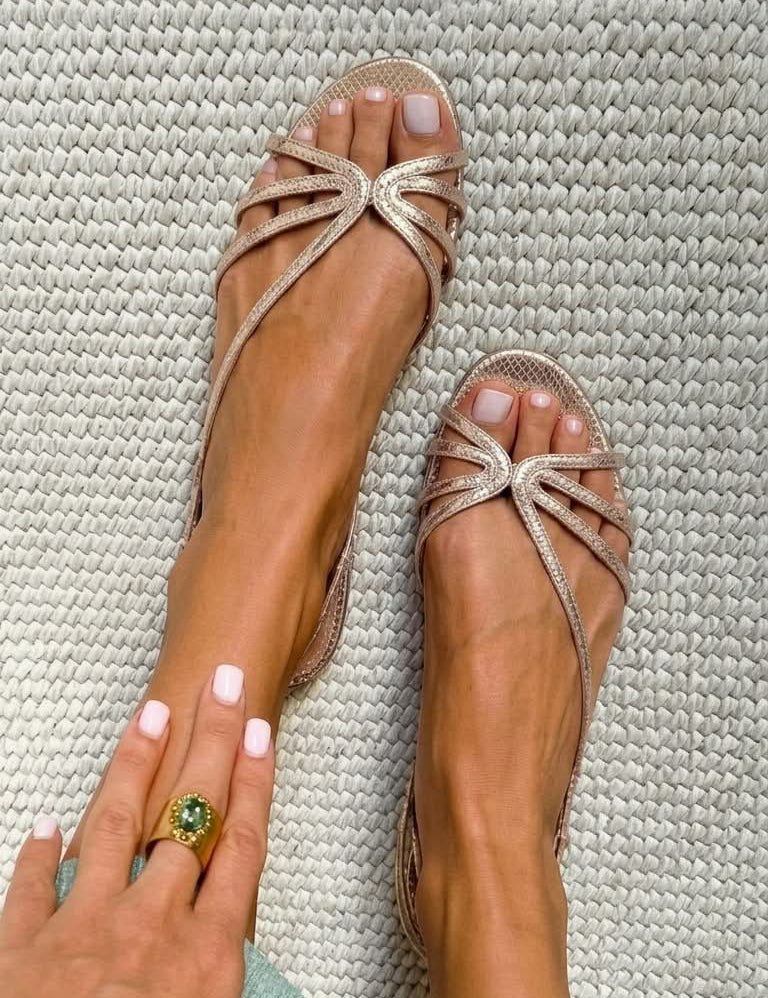 Camille™ | Złote Sandały, Letnia Elegancja