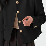 Elegancki blazer w linii